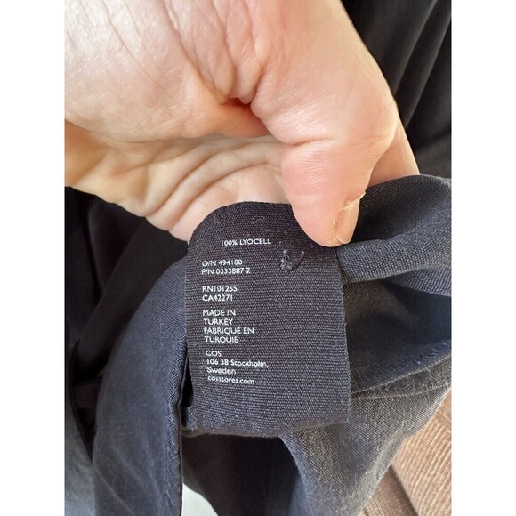 COS Women’s Black Tie Blouse Size 8 V Neck Roll Sleeve Minimalist Career Lyocell - Picture 5 of 8
